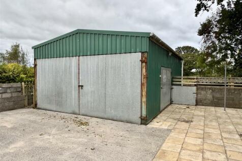 GARAGE/WORKSHOP