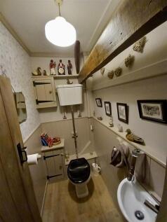 Separate Cloakroom