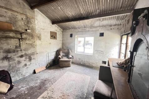 Adjoining Office Space