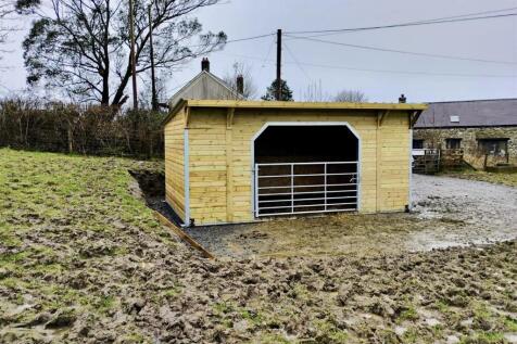 FIELD SHELTER