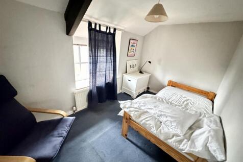 TRHOUGH BEDROOM 2