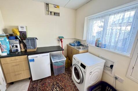 UTILITY/ STUDIO ROOM