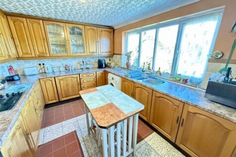 Kitchen / Breakfast room