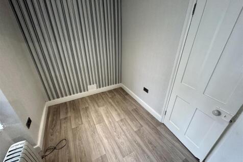 Interconnected Studio / Office space
