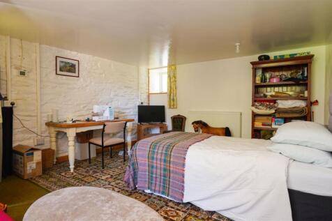 hobby room or overflow accommodation.jpg