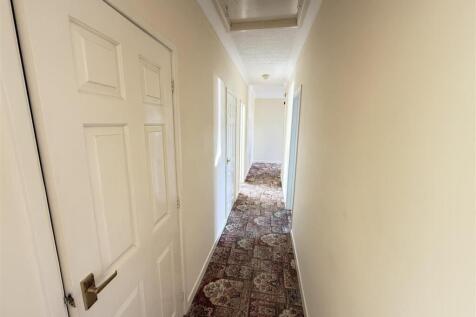 INNER HALLWAY