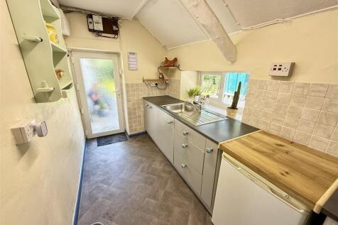 Rear Kitchen/ utility room