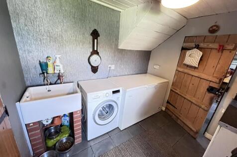 utility room.JPEG