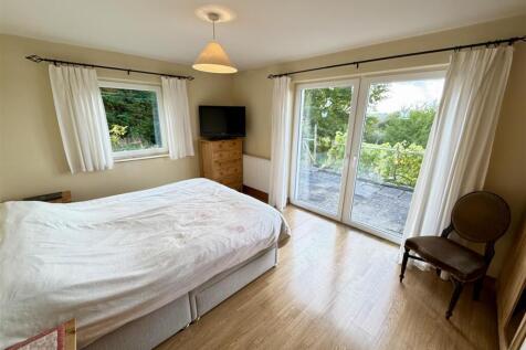 GROUND FLOOR BEDROOM