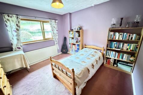 Front Double Bedroom 2