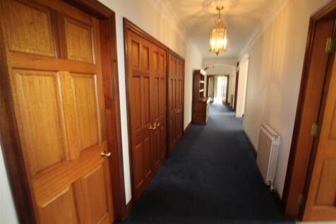 INNER HALLWAY
