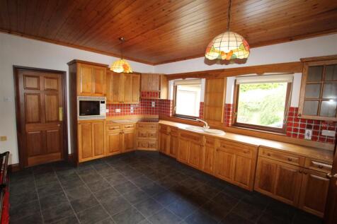 kitchen 1.JPG