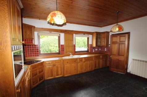 kitchen 2.JPG