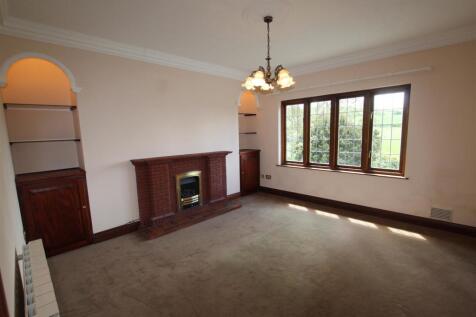 SECOND SITTING ROOM/BEDROOM 4