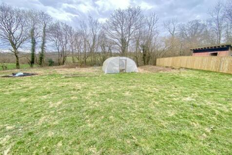 POLY TUNNEL