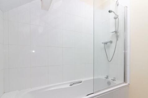 Bath / shower