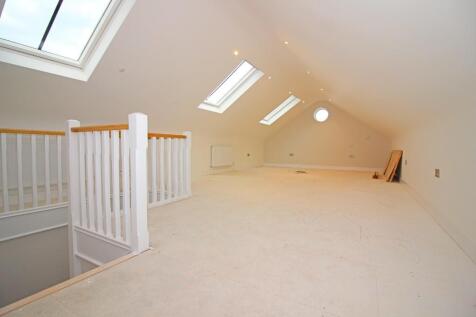 Top floor studio