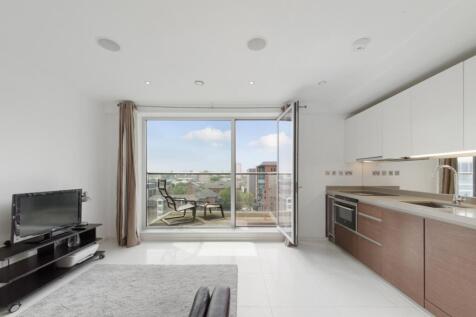 Living Area - Baltim