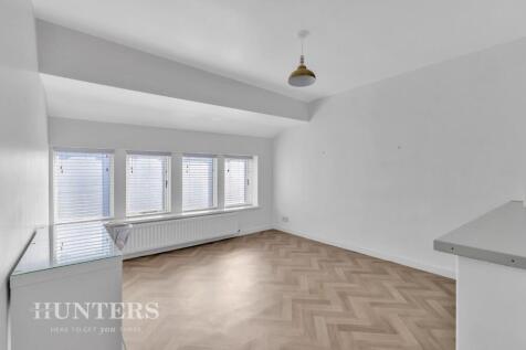 Apartment&#39;s Bedroom 1