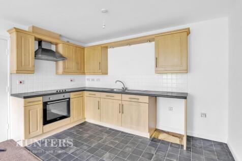 Open plan lounge kitchen diner