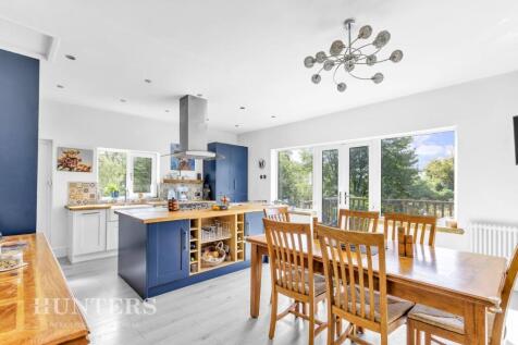 Kitchen diner
