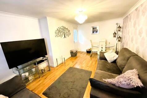 15 - living room edi