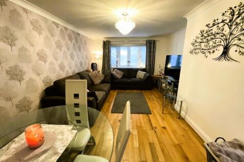 14 - Living room edi