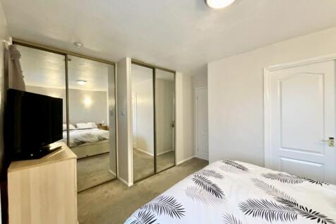 bedroom with ensuite