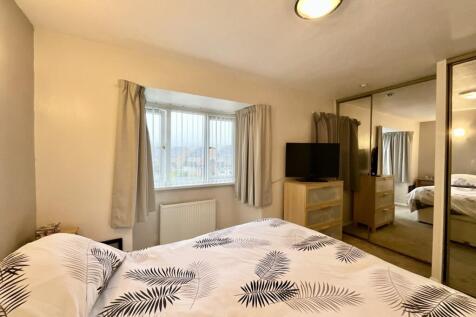 bedroom with ensuite