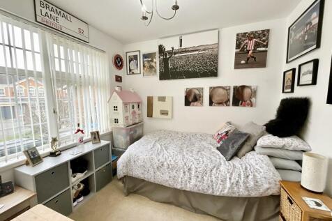bedroom/study