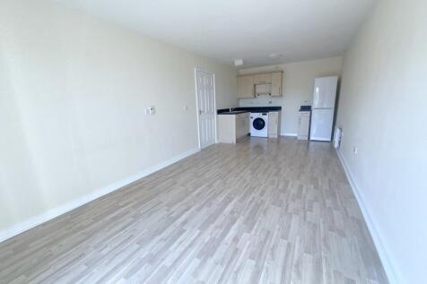 KITCHEN/DINING/LIVIN