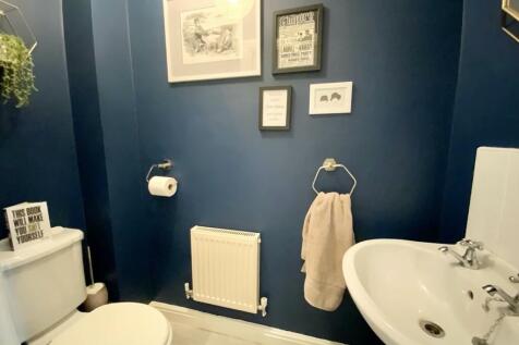 downstairs wc