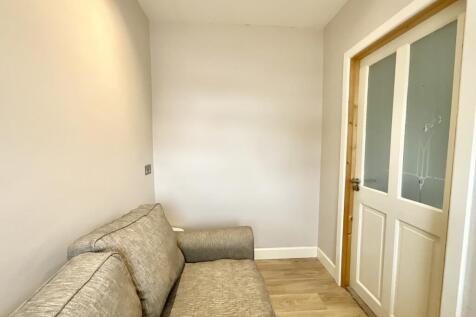 playroom/office