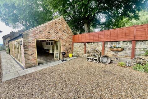 Double Garage 