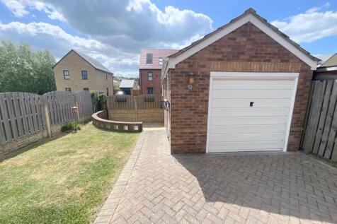 Back Garden Garage