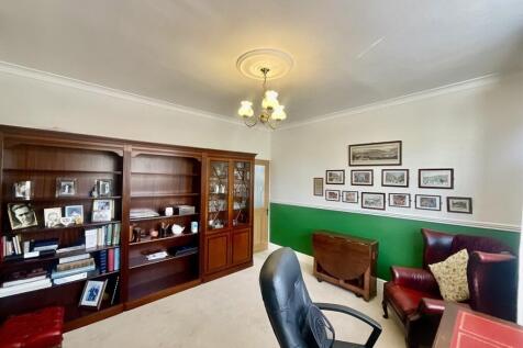 Lounge/ Reception 