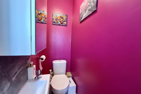 downstairs wc