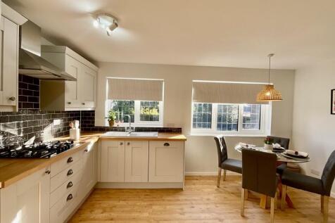 Kitchen Dining Room 