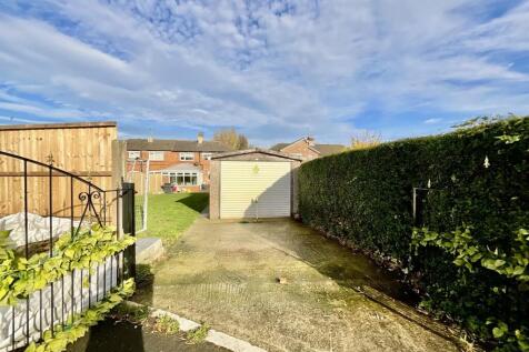 Rear Driveway &amp; Gara