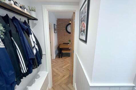 downstairs cloakroom