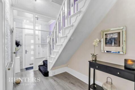 Entrnace Hallway