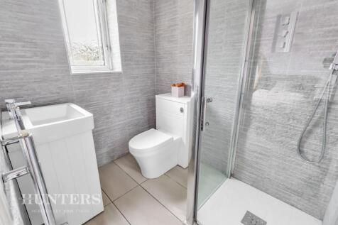 En Suite Shower Room