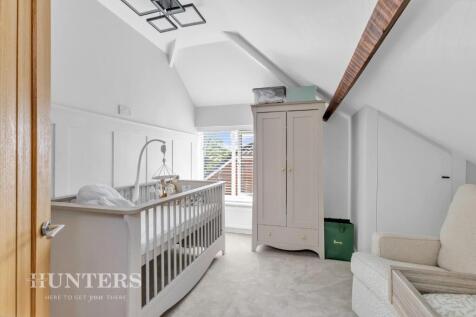 Loft Room 2