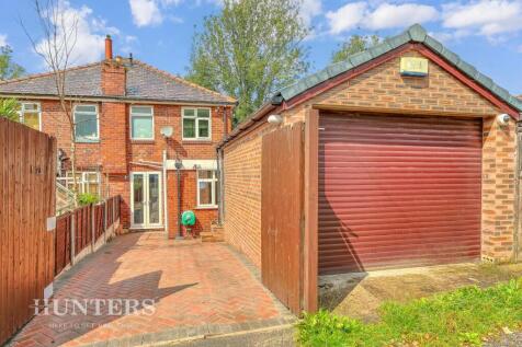 Detached Garage
