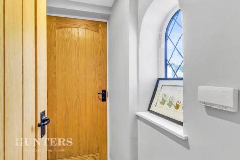 Entrance Porch