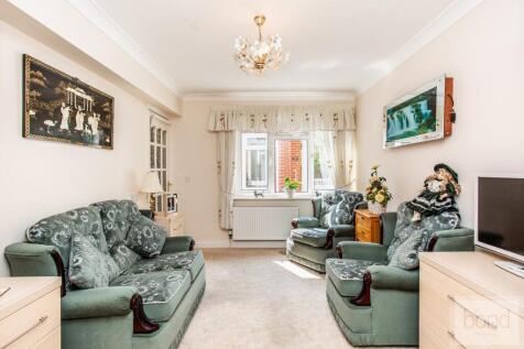 Sitting Room/Bedroom