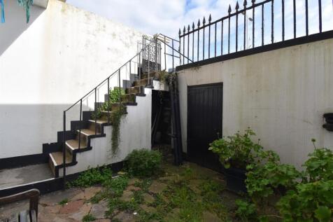 Front courtyard