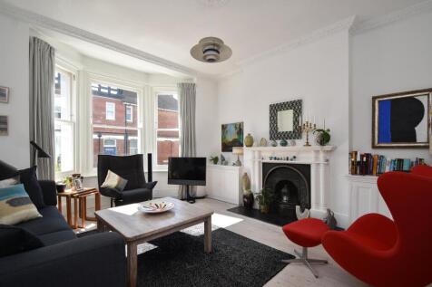 Living Room.jpg