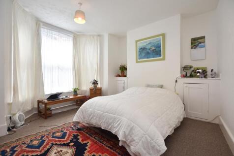 Lower ground floor apartment