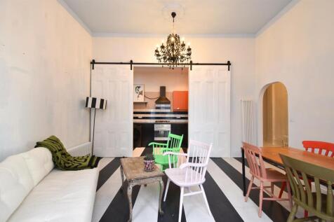 Living room & kitchen